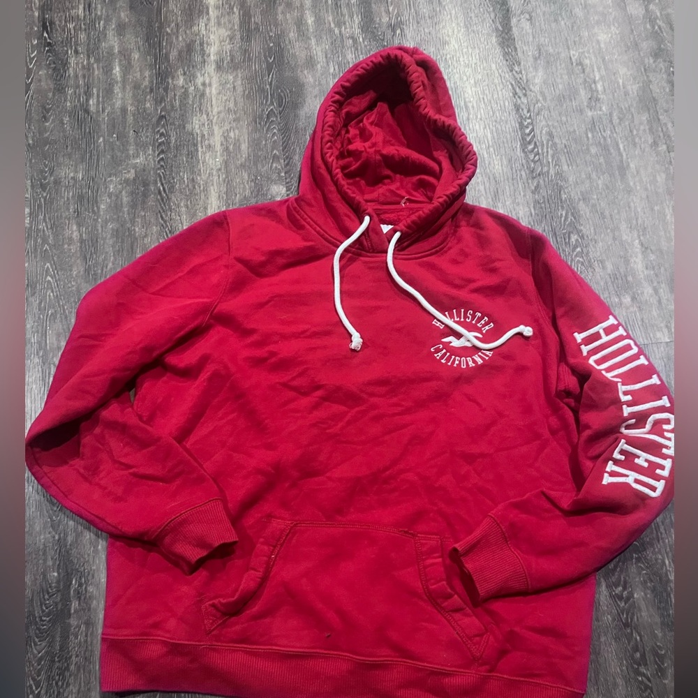 Red Hollister sweatshirt